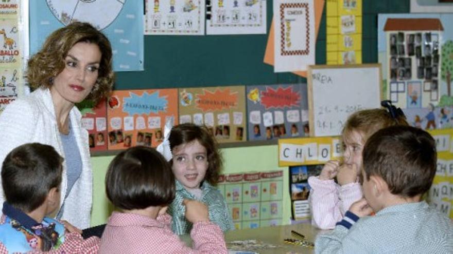 La Reina inaugura el curso escolar en un colegio de Palencia