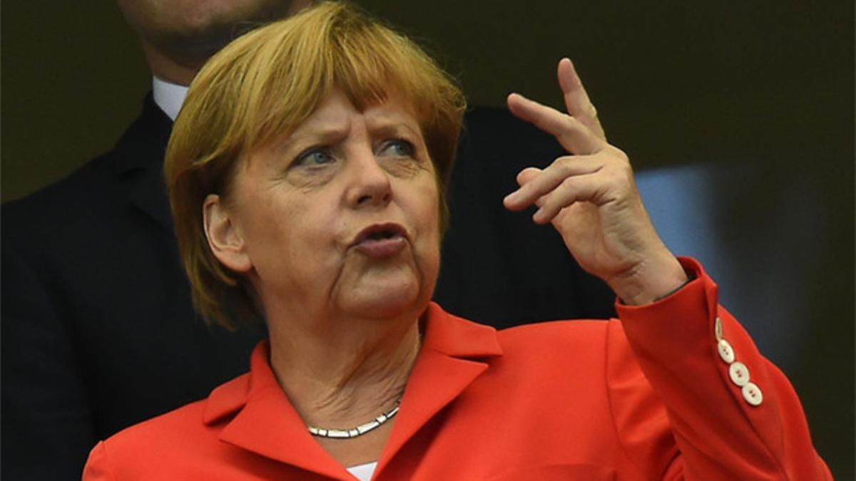 Angela Merkel pide transparencia