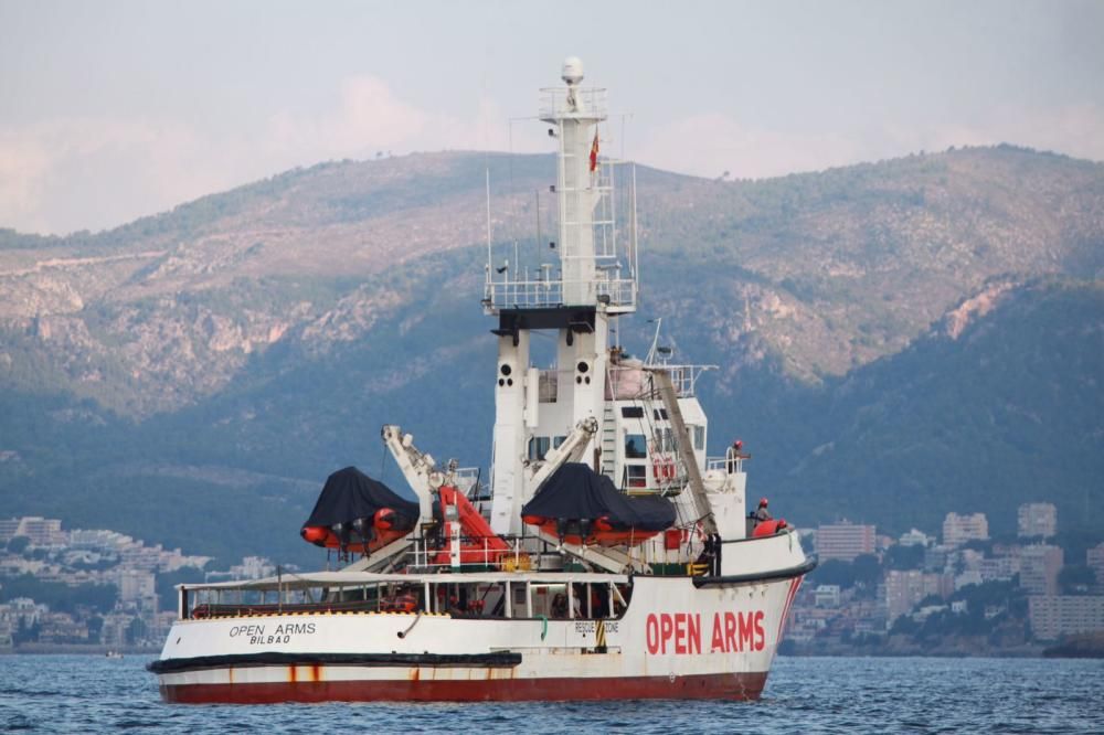 Die Rettungsboote von "Open Arms" erreichen Palma de Mallorca