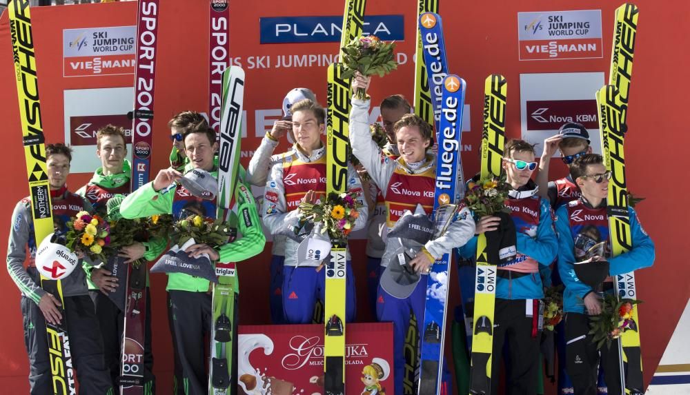 Copa del Mundo de saltos de esquí por equipos en Planica (Eslovenia)