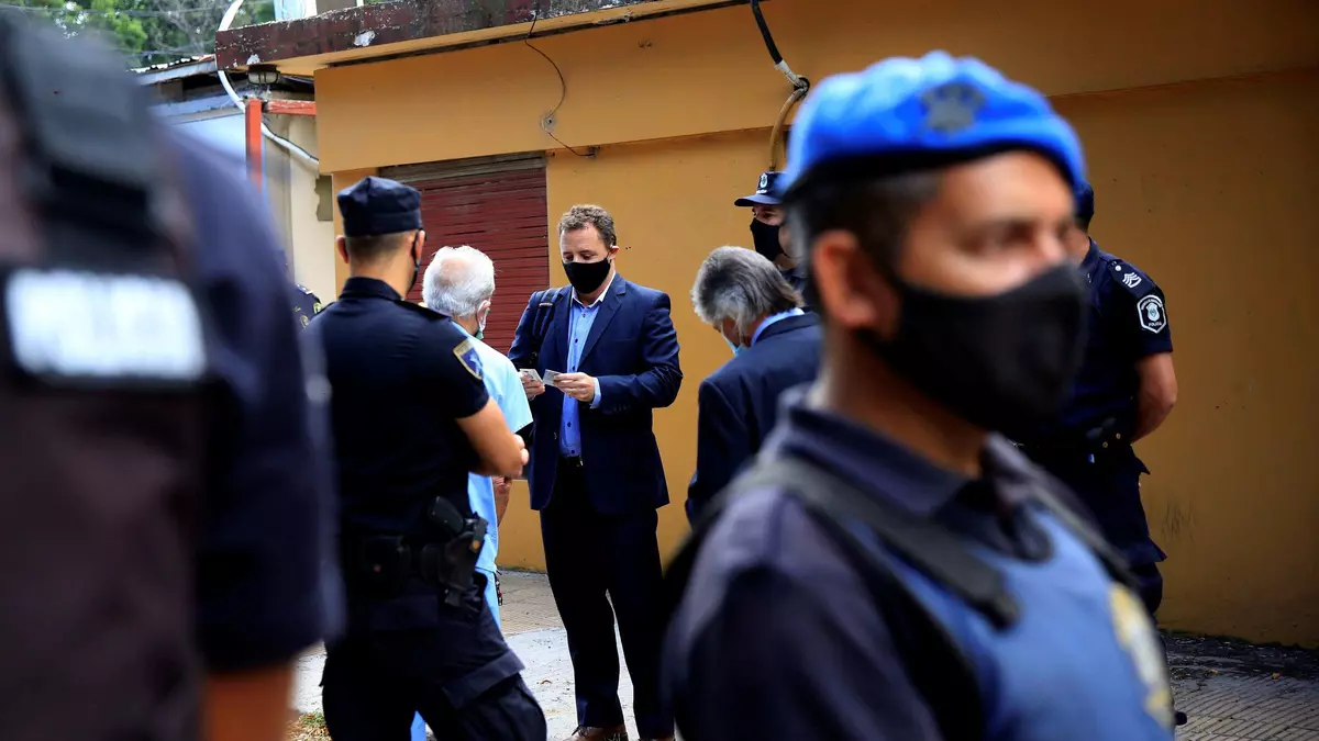 Suspendido el juicio de la enfermera imputada por la muerte de Maradona