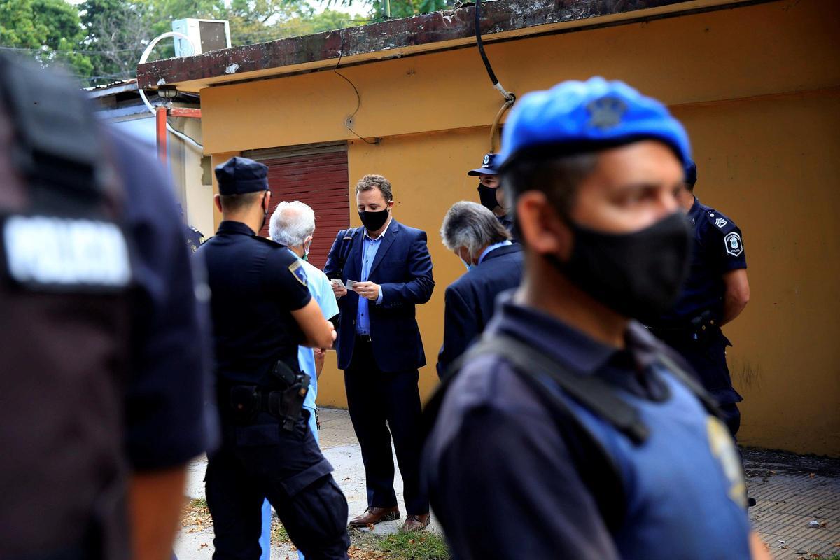 Suspenden el juicio a la enfermera imputada por la muerte de Maradona