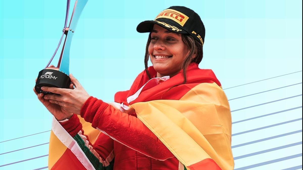 Marta García, en el podio de la primera carrera de Monza