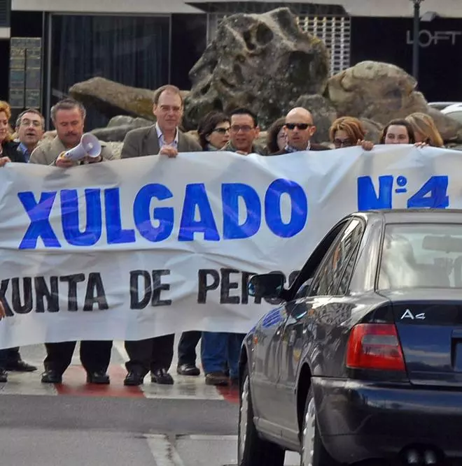 Decepción en O Salnés al quedar Vilagarcía un año más sin el ansiado cuarto juzgado