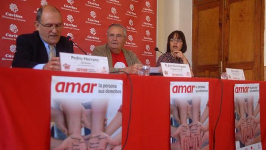 Pedro Herranz (i), José Domínguez y Fátima Díaz.  i LP/DLP