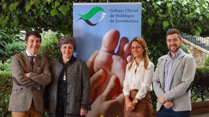 Acto de aniversario del colegio de podólogos, en el centro universitario de Plasencia