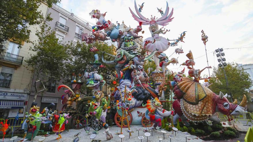 La falla Exposición de 2021, ganadora del tercer premio