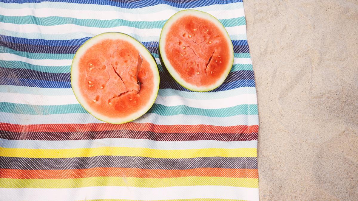 El sonido, el peso y el color son cuestiones clave para saber si esta fruta ha madurado bien