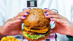 Vegan Junk Food Bar, així és el menjar porqueria vegà