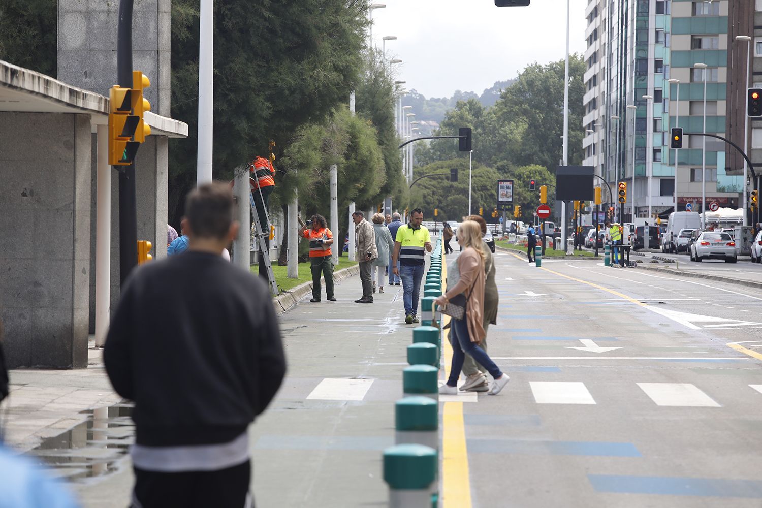 En imágenes: así ha sido la reapertura al tráfico del "cascayu" de Gijón