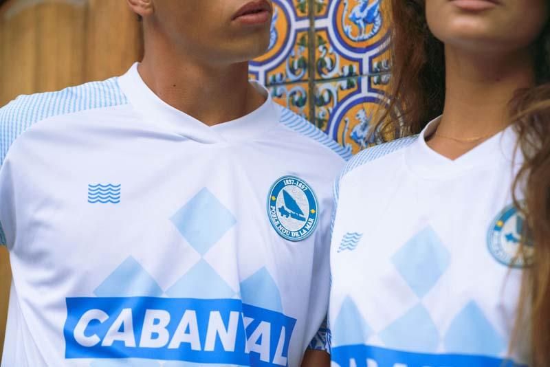 Así es la camiseta de El Cabanyal creada por el diseñador valenciano Pepe Dus