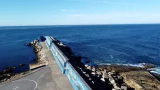 Muere un octogenario tras caer en una zona rocosa del puerto de A Guarda