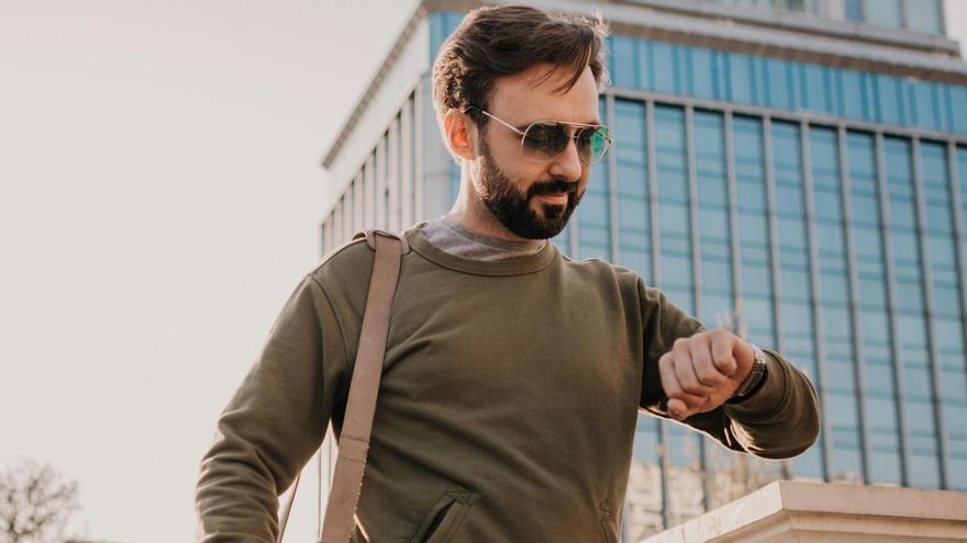 El jersey básico más cómodo, versátil y que mejor sienta está de oferta, ¡y solo quedan cinco unidades!