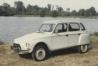 El relevo del 2CV de Citroën cumple 50 años
