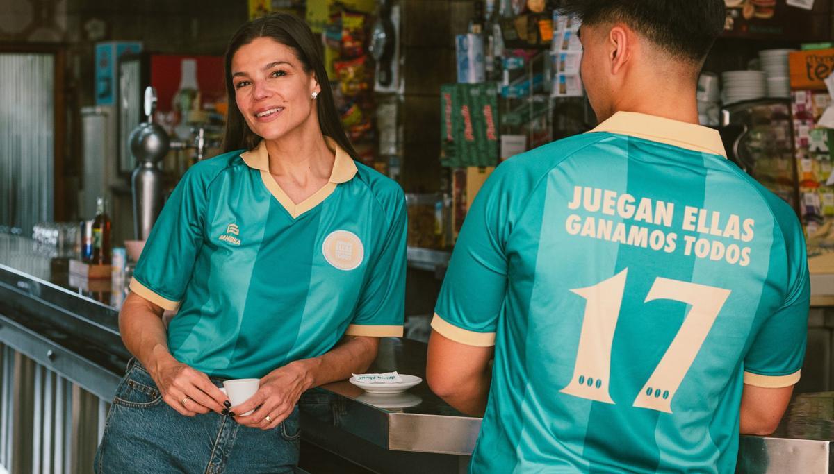 A shirt that becomes a symbol of the campaign.