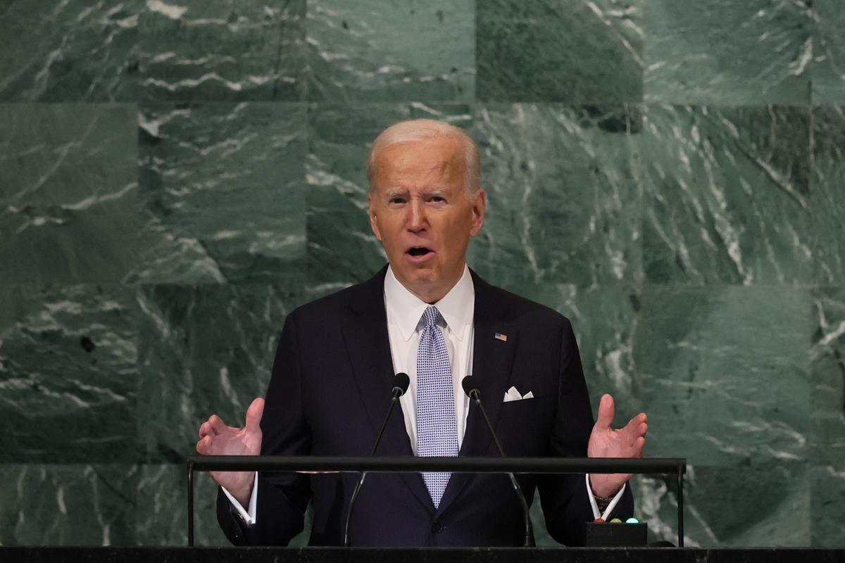 Biden: «Aquesta guerra mira d’extingir el dret d’Ucraïna a existir com a estat. Hauria de fer que se’ls geli la sang»