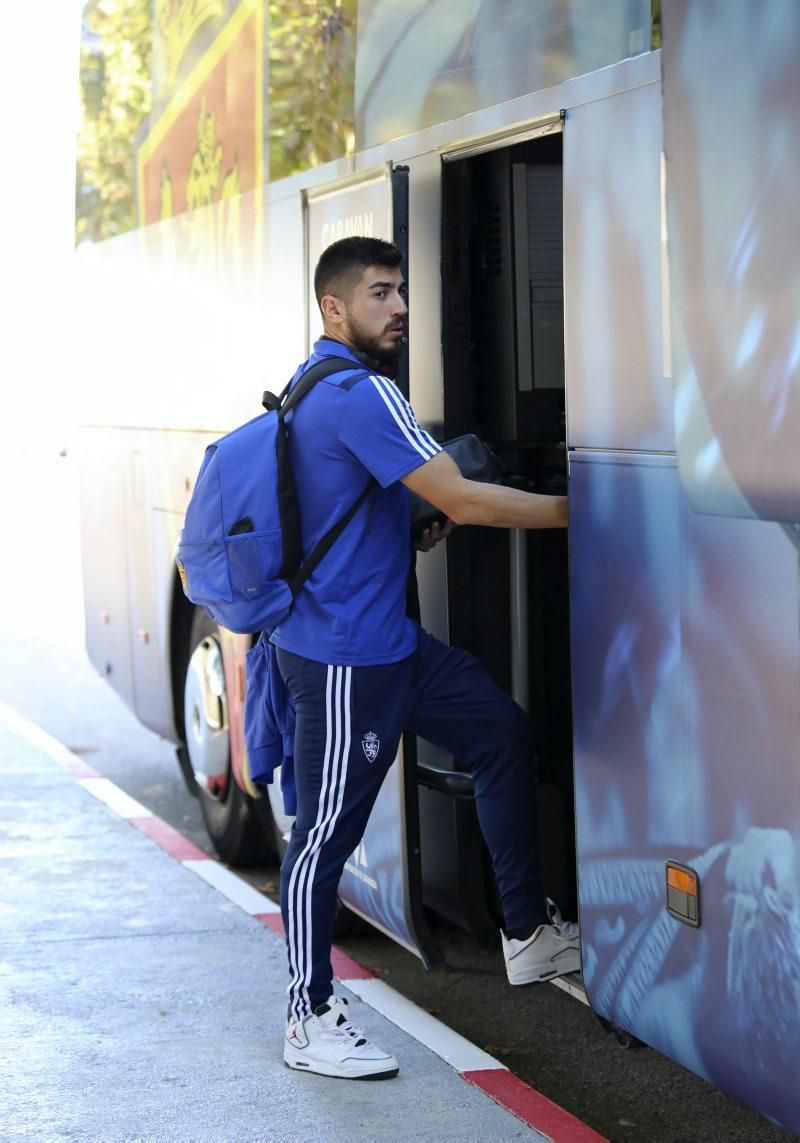 El Real Zaragoza parte hacia Gijón para el encuentro de mañana