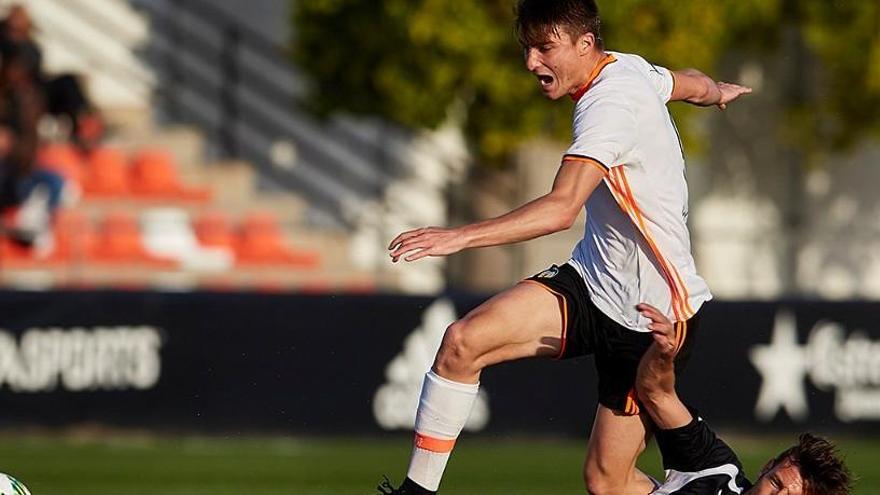 El Valencia Mestalla se da un festín en Paterna