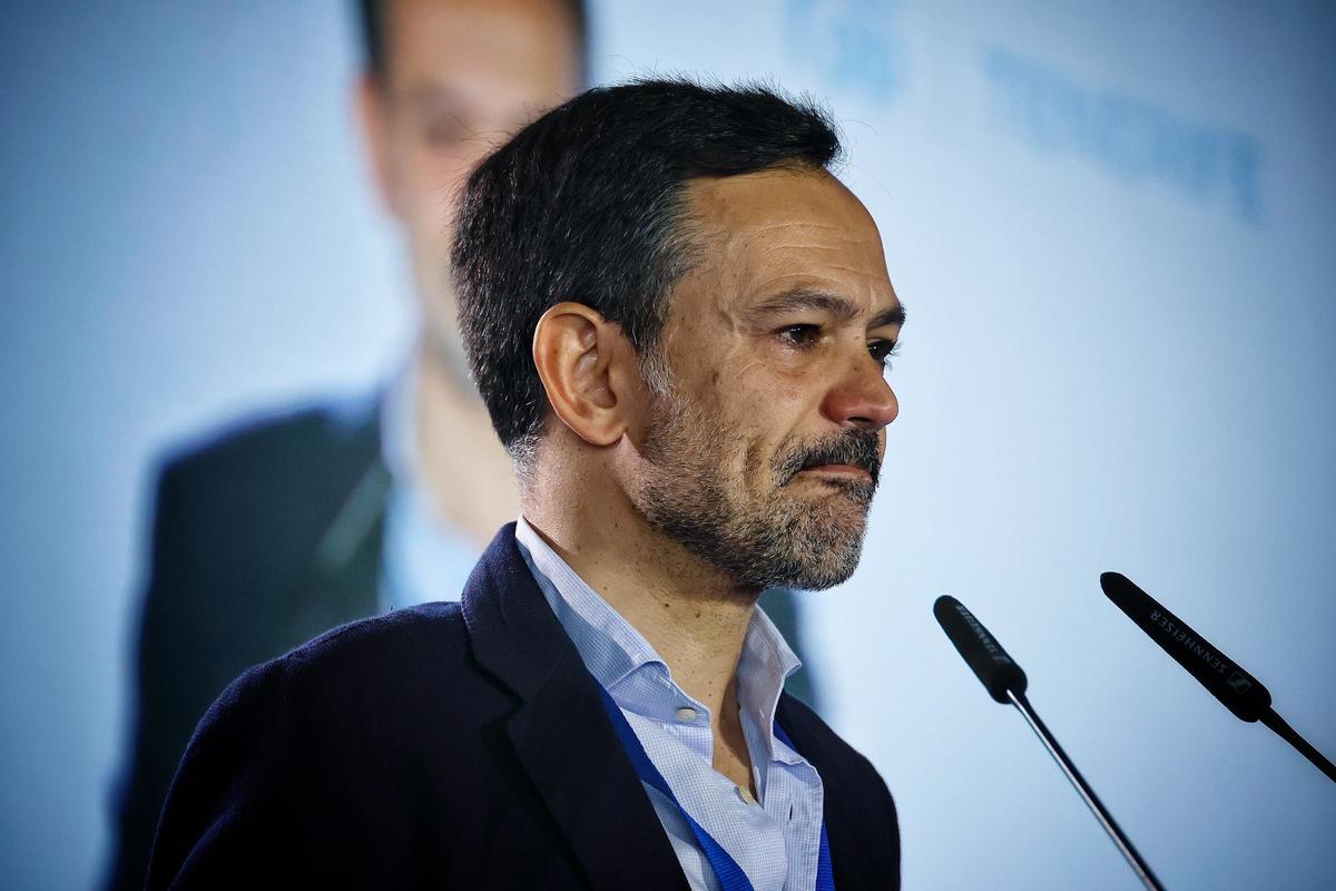 Lope Afonso, emocionado durante su intervención.