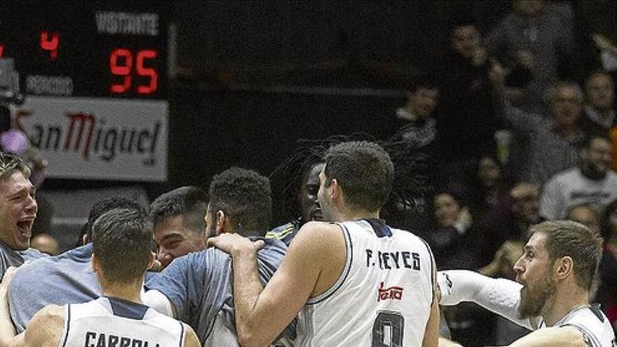 Estratosférico triple de Llull en Valencia