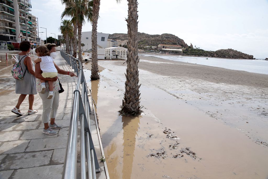 Estas son las imágenes que deja la DANA a su paso por Águilas