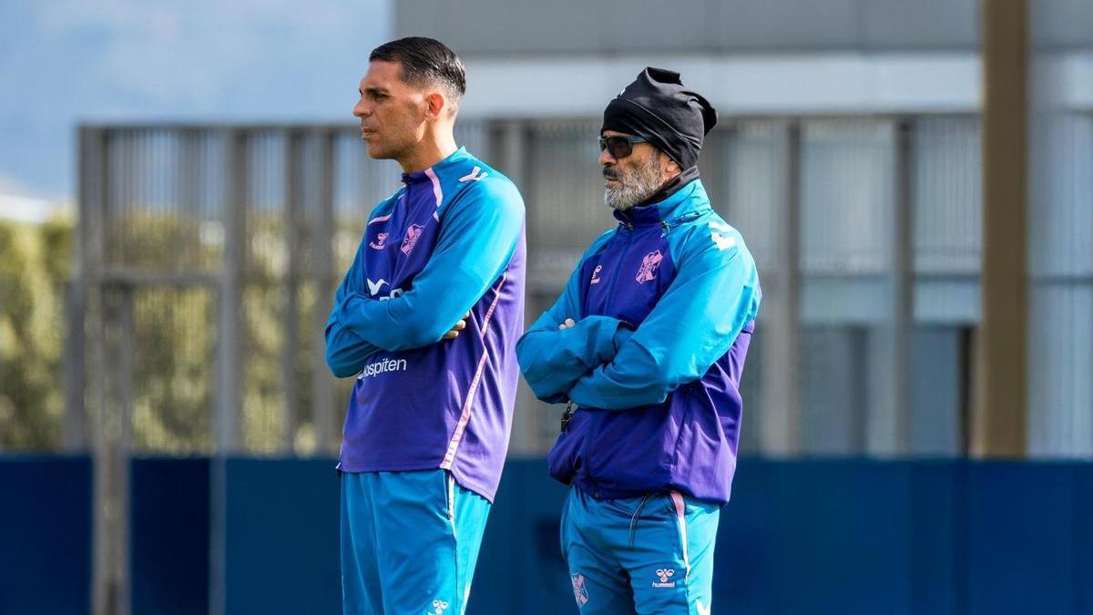 Álvaro Cervera, este viernes junto a Roberto Perera.