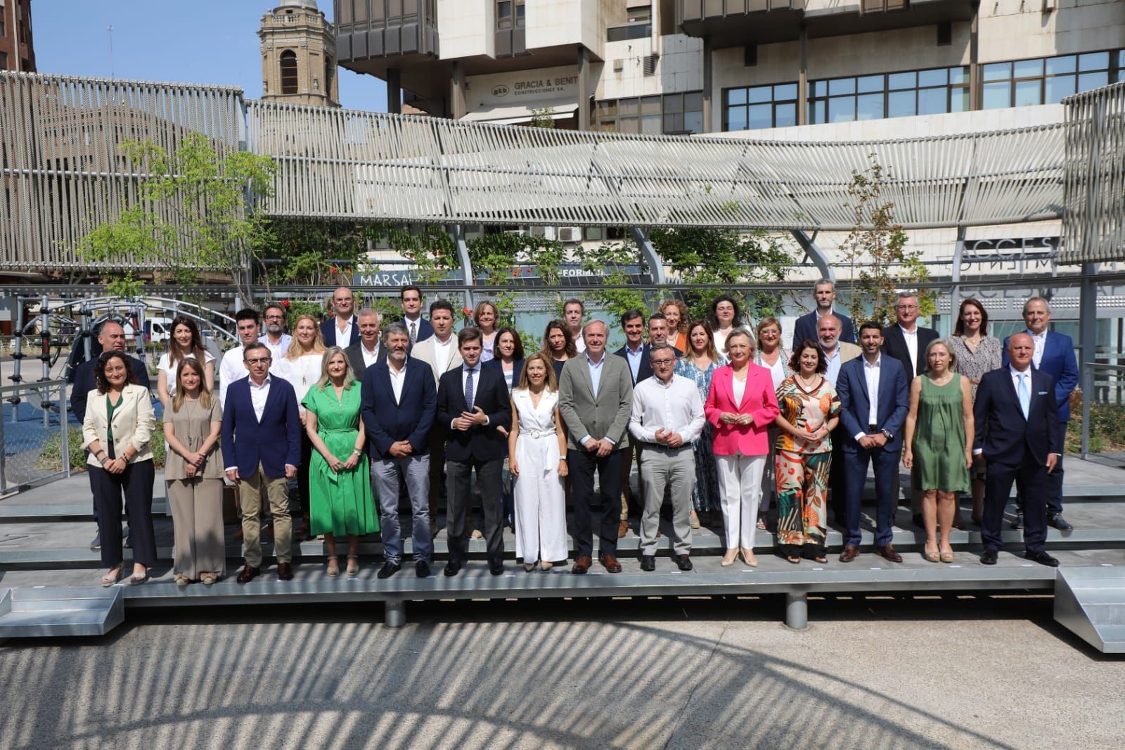 El PP presenta sus candidatos para el Congreso y el Senado en la plaza Salamero de Zaragoza