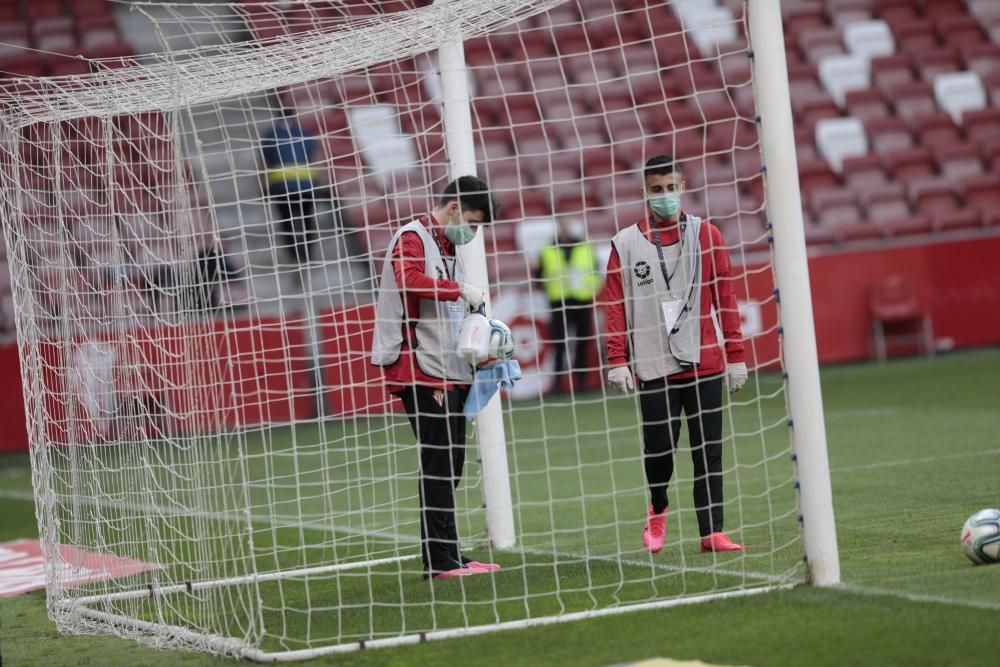 Fútbol: Así fue el Sporting-Oviedo disputado en El Molinón