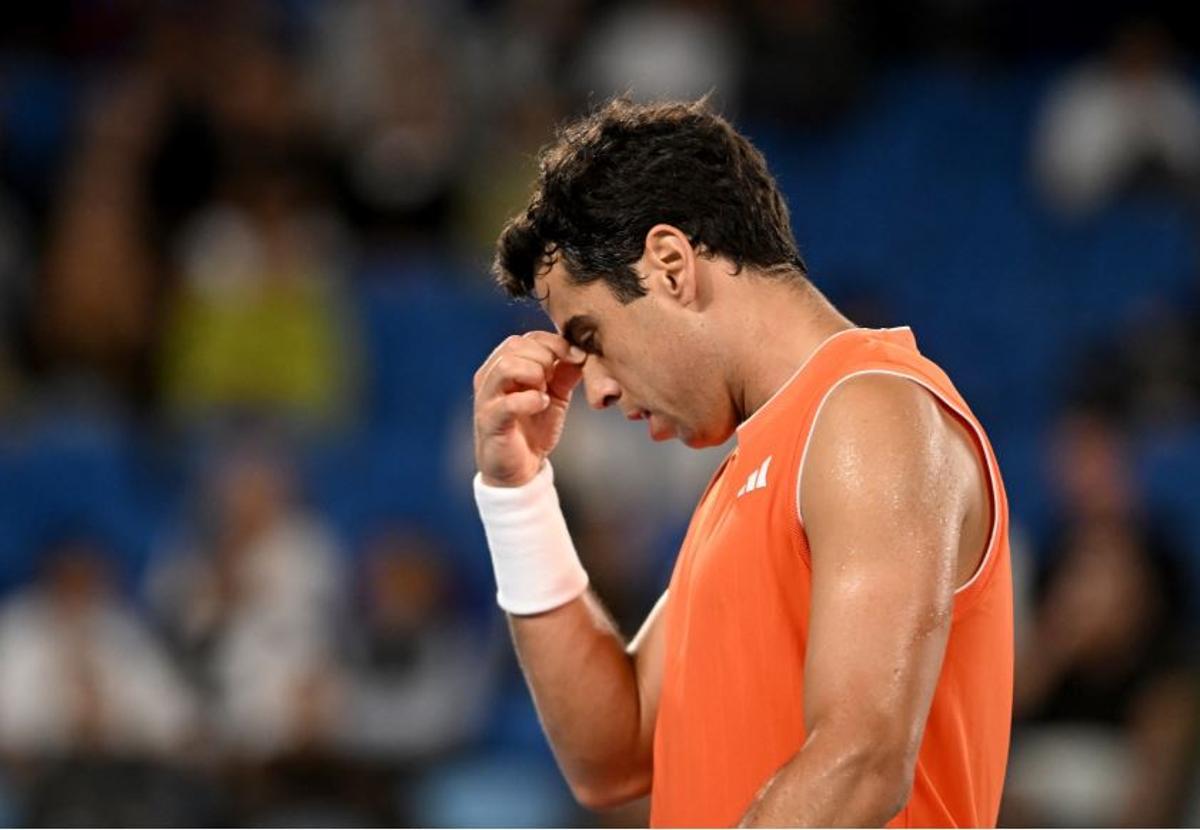 Jaume Munar se lamenta tras un error ante Ruud.