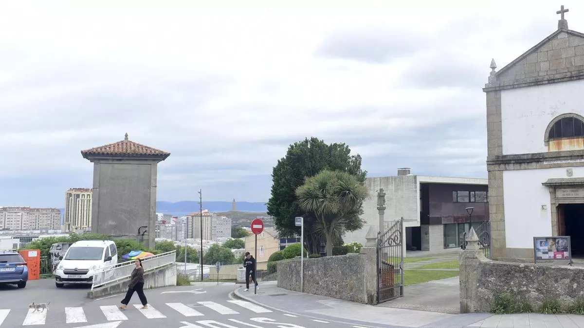 La paradoja de San Pedro de Visma, un oasis residencial que sobrevive sin servicios: "Hay que coger coche para todo"