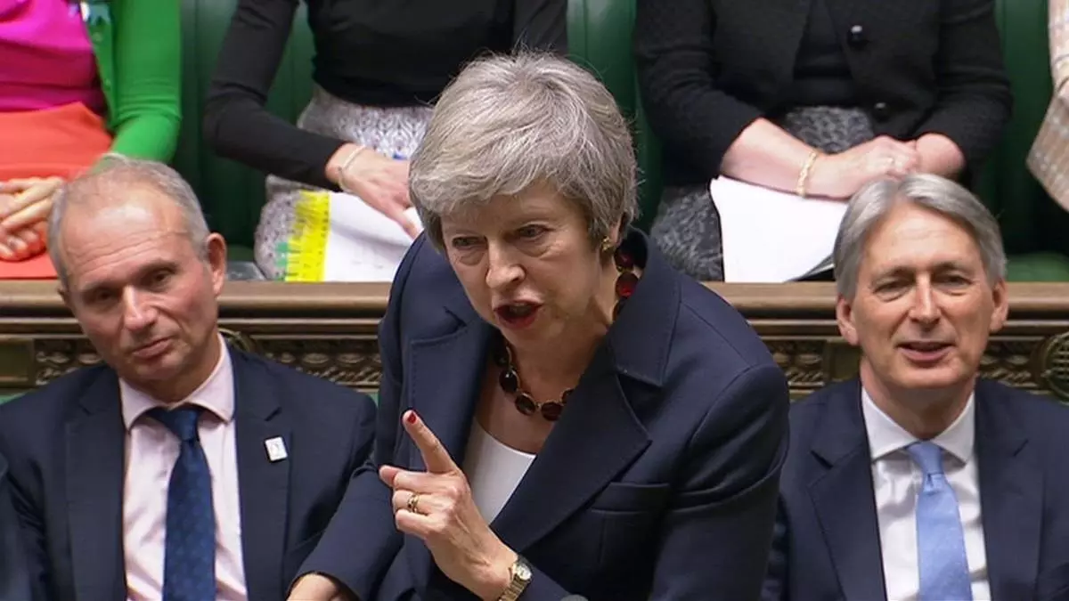 Yo o el caos: ¿conseguirá Theresa May sobrevivir a su propio 'brexit'?