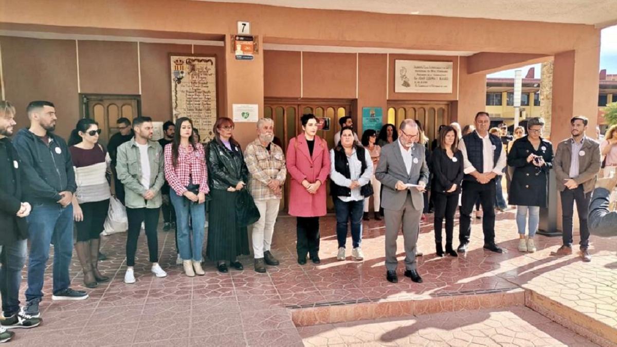 Minuto de silencio en El Campello por las víctimas de la violencia machista