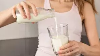 La leche más recomendada por los nutricionistas para las personas que están a dieta o buscan adelgazar