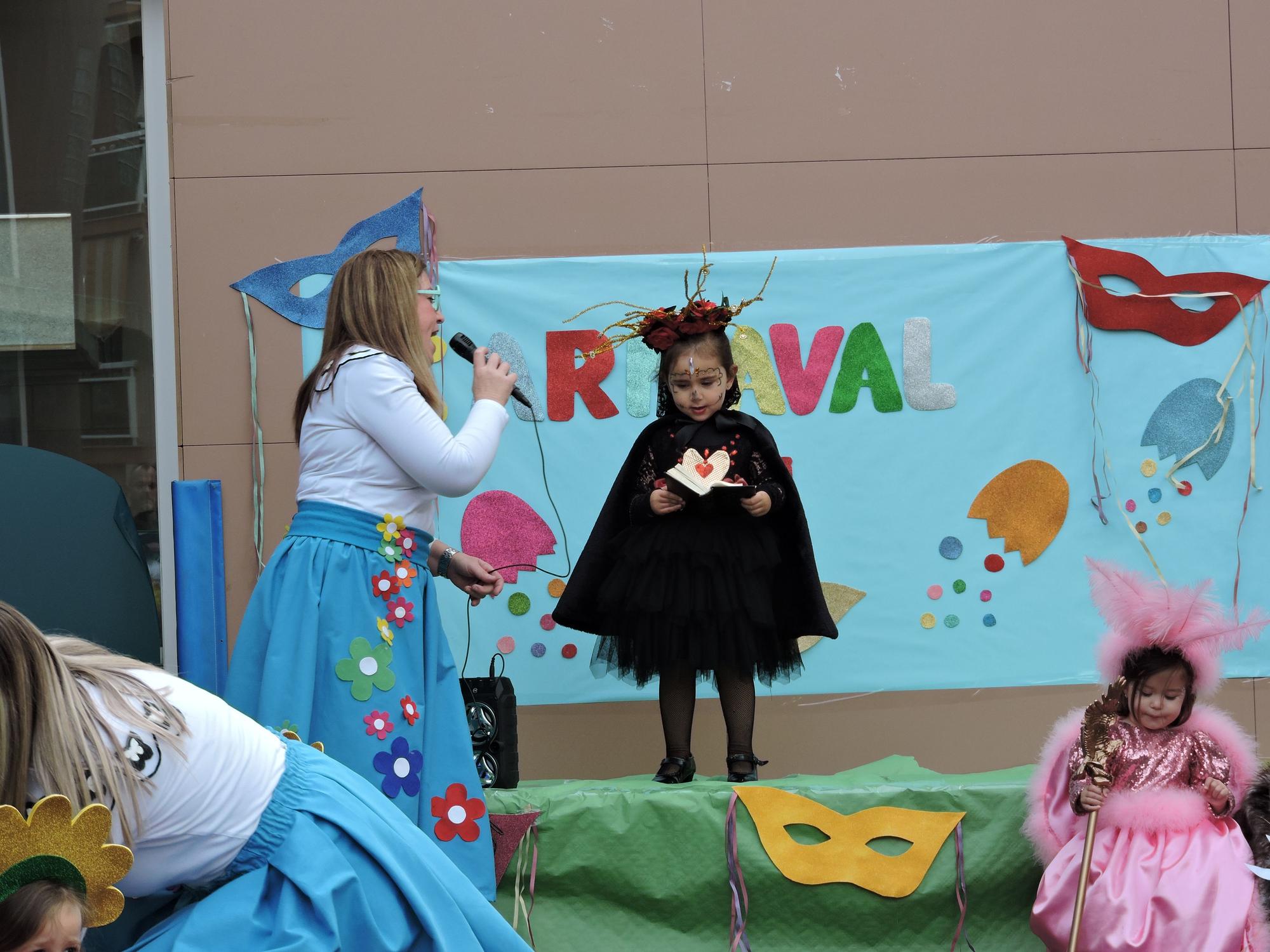 Los  colegios de Águilas celebran el carnaval