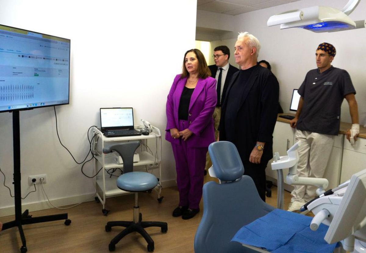 La Clínica Universitaria tiene 45 boxes con tecnología digital y sistemas 3D.