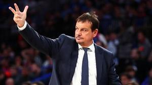 Ergin Ataman ya tiene estudiado al Barça y sabe cómo frenar a los blaugrana en el Palau