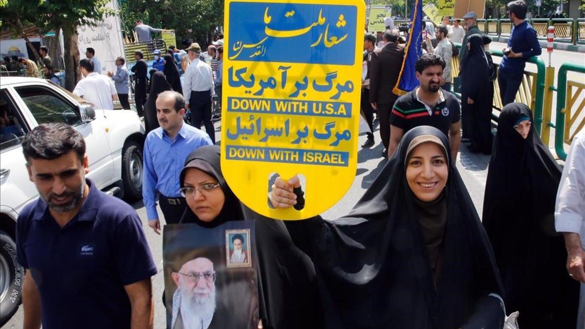 Miles de personas marchan por las calles de Teherán bajo el lema &quot;recuperaremos Jerusalén&quot;