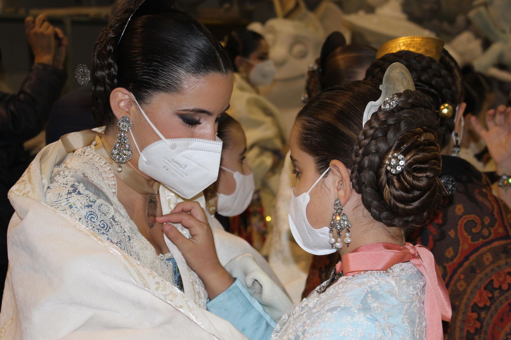 "Clinic" de museo y taller fallero para Carmen, Nerea y las dos cortes