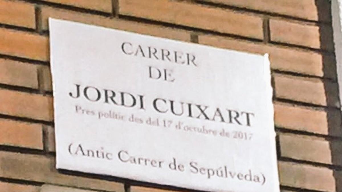 La calle Sepúlveda, retitulada como calle de Jordi Cuixart.