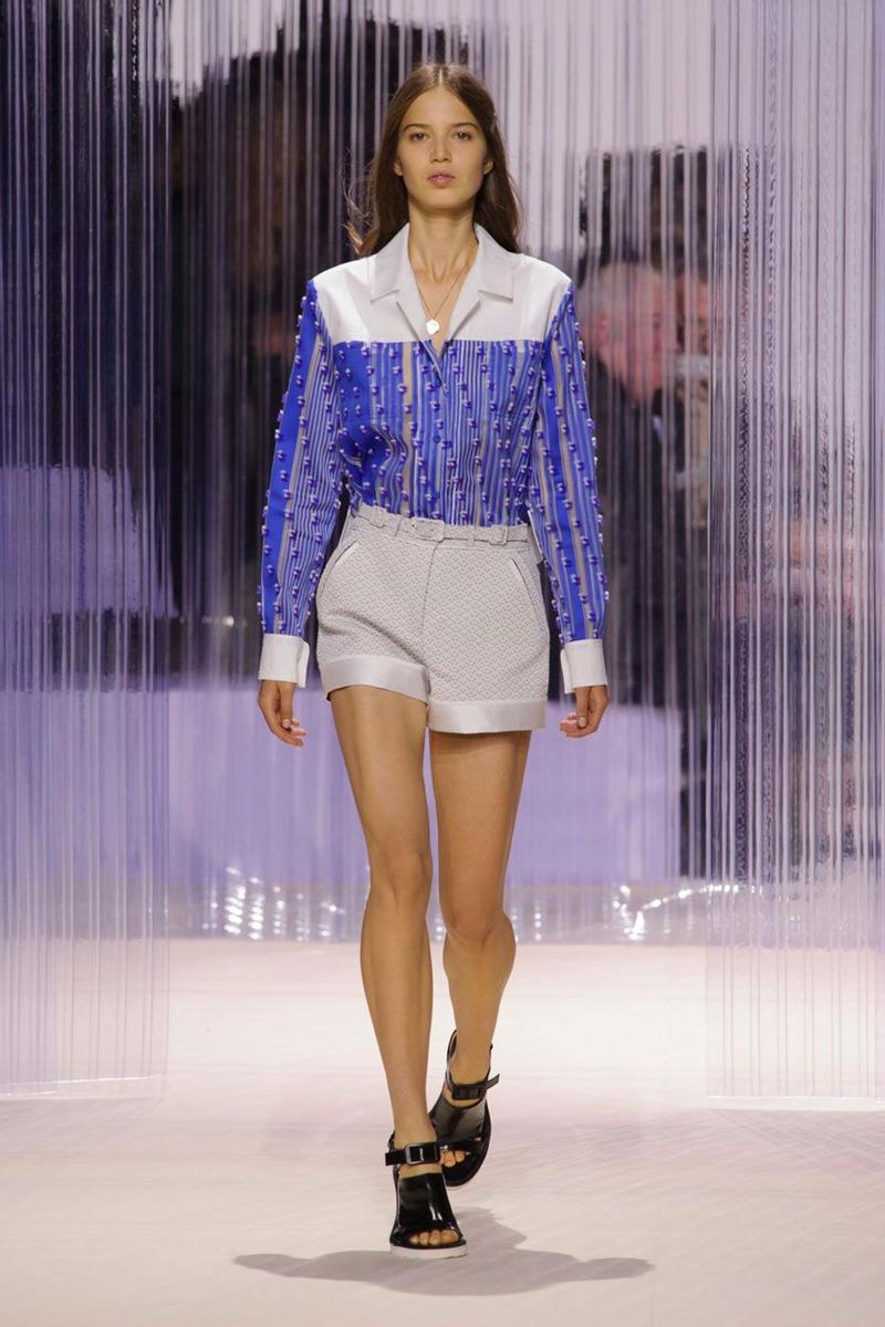 PFW: Carven Primavera/ Verano 2016, azul y blanco