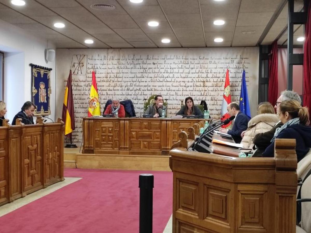 PP y Ciudadanos cuestionaron en el último Pleno el sector de suelo y el sistema elegidos por el Ayuntamiento para hacerse con los terrenos. | J. A. G.