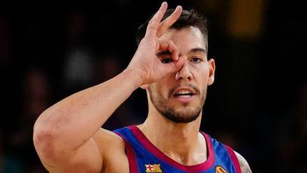 Willy Hernangómez, celebrando un triple con el Barça