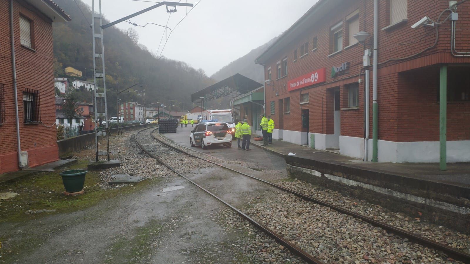 Las fotografías del accidente ferroviario por un argayu en Lena