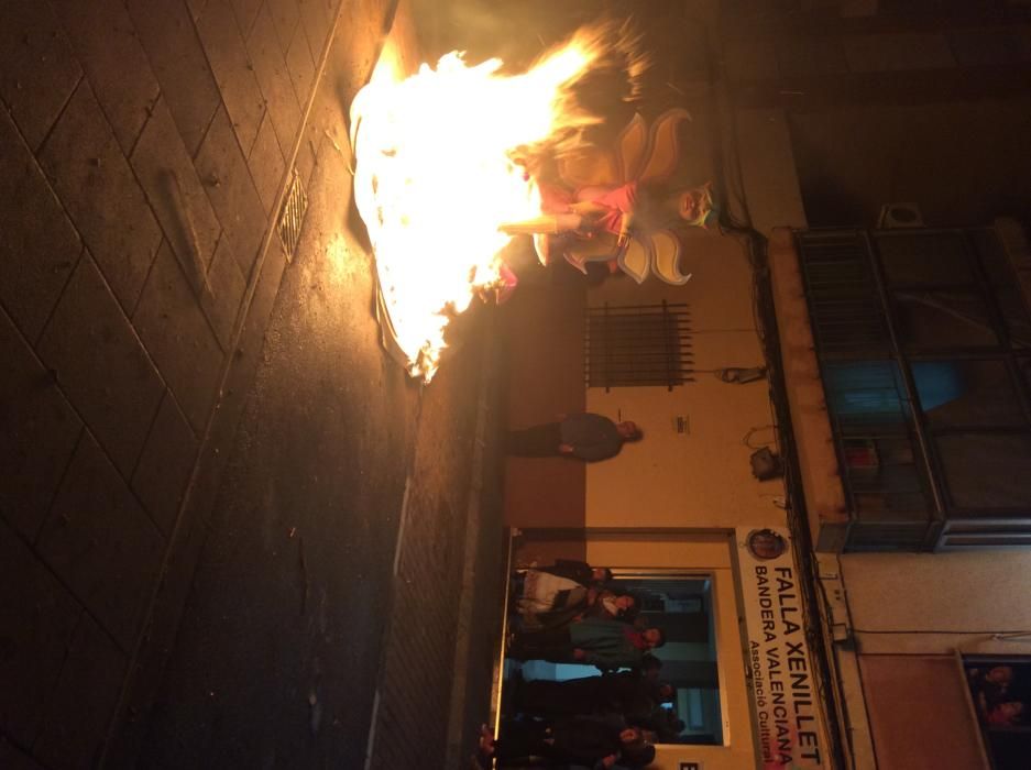 Cremà de la falla infantil de Xenillet de Torrent.