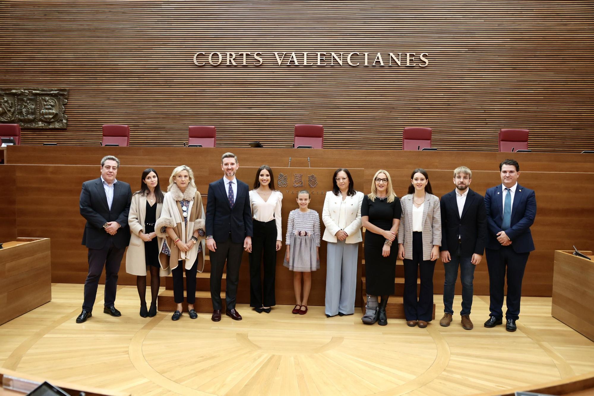 Les Corts Valencianes se abren para Marina y Maria Estela