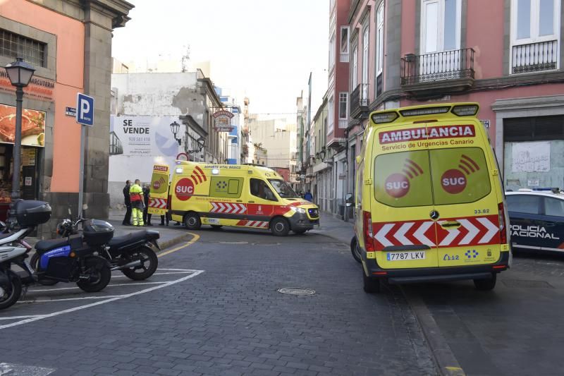 Un herido y un detenido en una agresión con un destornillador en Vegueta