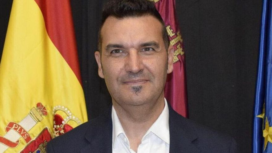 Un concejal de Vox de Las Torres de Cotillas denuncia a Hefame por acoso laboral