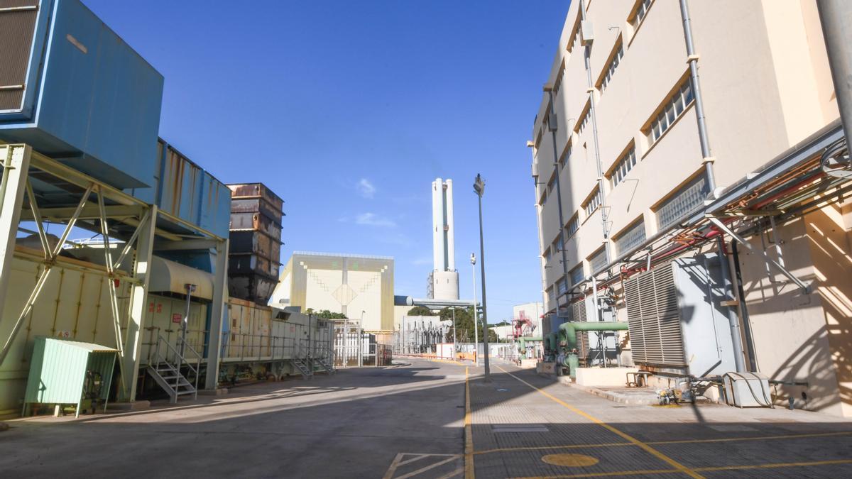 Detalle de la central de Endesa en Ibiza.