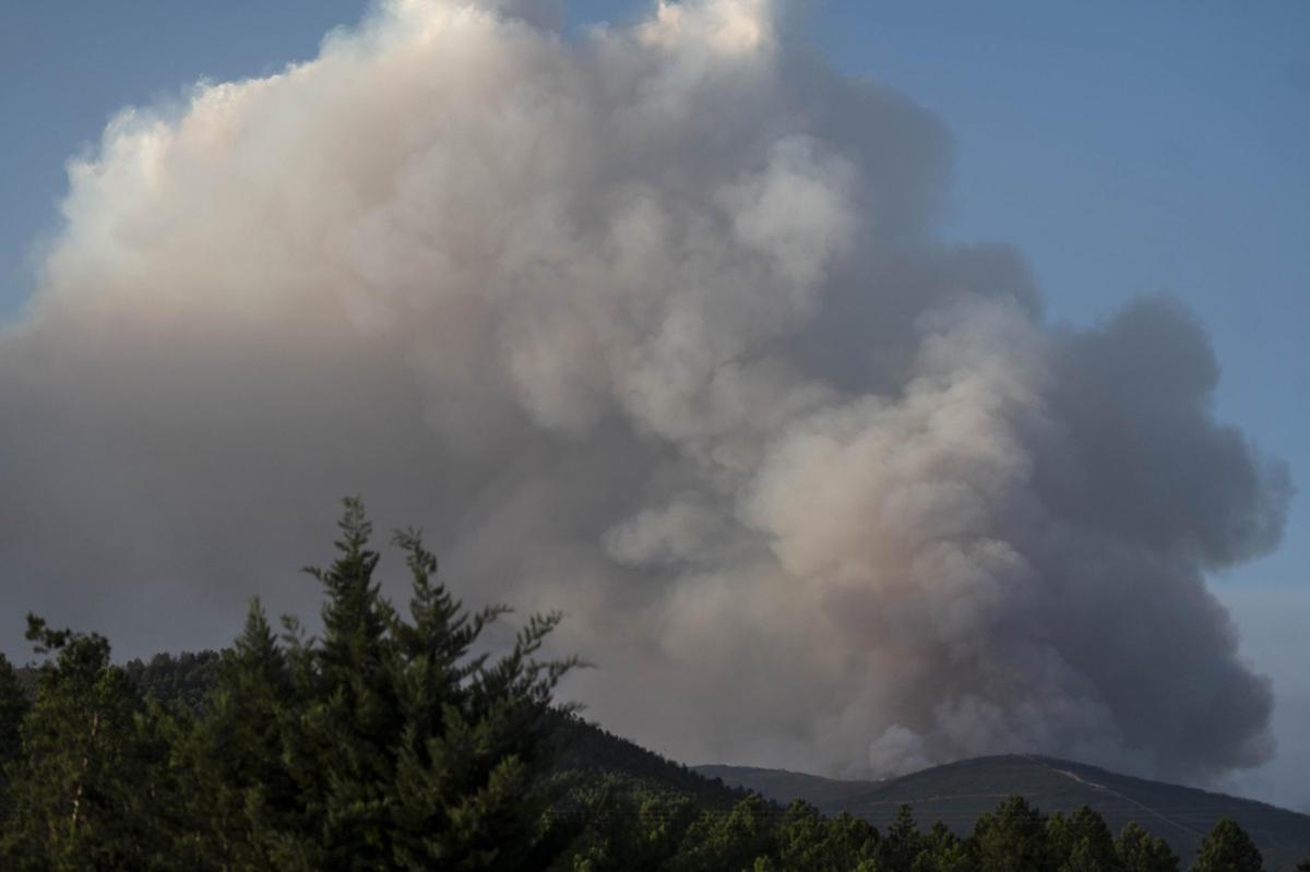 Fotogalería | Las imágenes del incendio de Las Hurdes