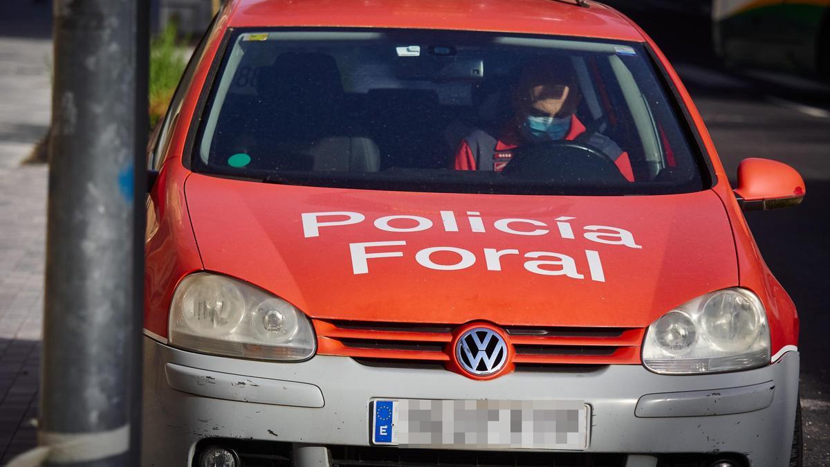 Un coche de la Policía Foral, en una imagen de archivo.